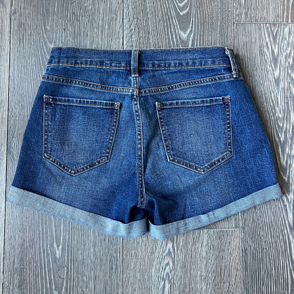 Old Navy Cuffed Semi-fitted Jean Denim Shorts women’s 2 - Picture 5 of 10
